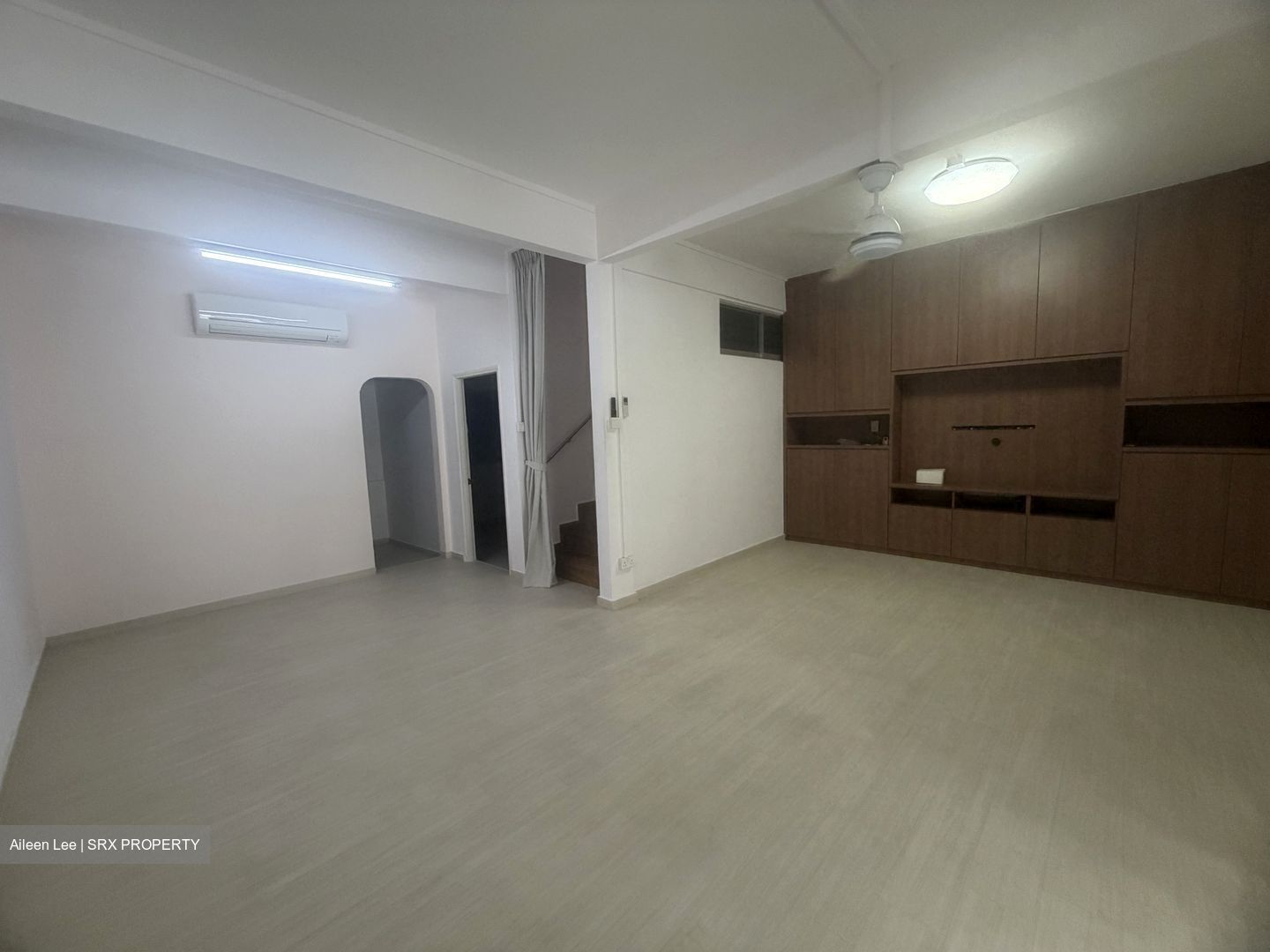 Popular Estate (D23), Terrace #626412011
